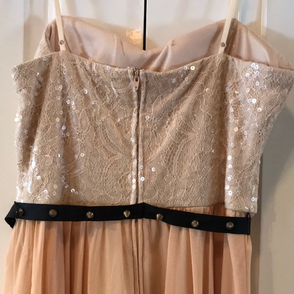 Dress - Picture 4 of 4